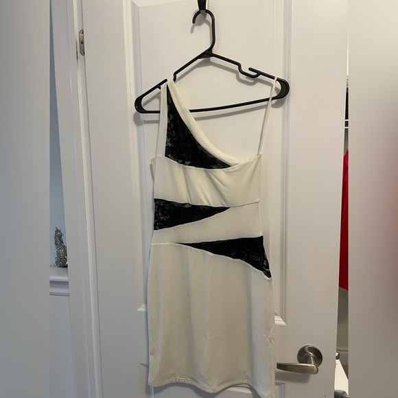 White Dress - Picture 2 of 3